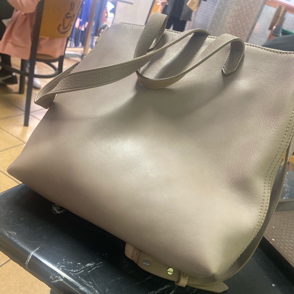 MADEWELL LEATHER GORG TRANSPORT CROSSBODY Bag - Picture 6 of 16